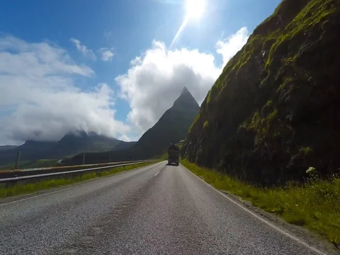 Travel in the countryside Stock Footage
