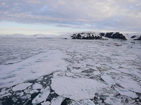 Travel In the ice , Arctic Stock Footage 81307254