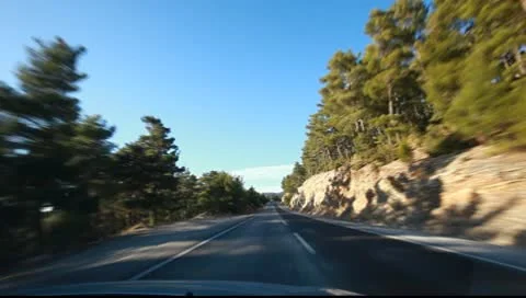 Traveling in the mountains Vídeo Stock 10599895