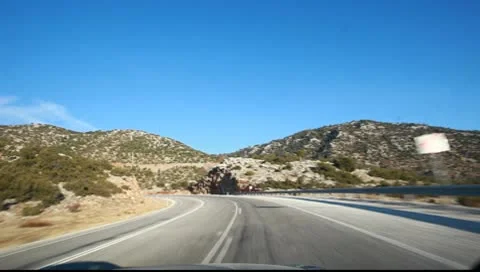 Traveling in the mountains 動画素材 10600018