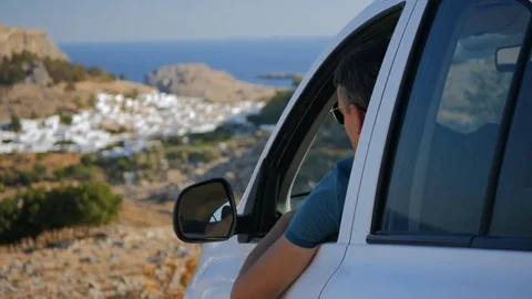 Traveller enjoys the panoramic view Stock Footage 83309373