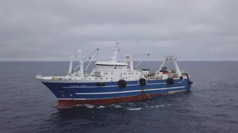 Trawler Captain Nazin. Vidéo 149242785