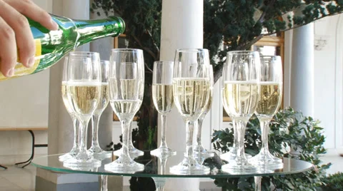 Tray of champagne Video stock 30552130