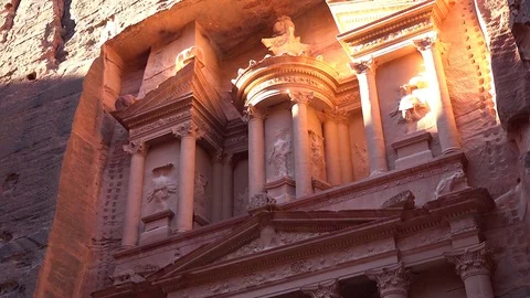 Treasure palace, Petra Stock Footage 83611894