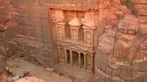 Treasure palace, Petra Stock Footage 83612125