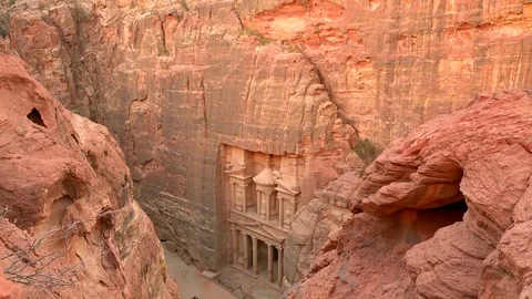 Treasure palace, Petra Stock Footage 83612153