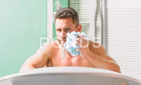 Treating yourself with a hot or warm bath can feel like the height of luxury Stock Photos