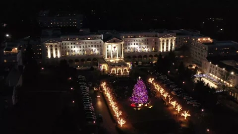 Tree Lighting at the Greenbrier Vídeo Stock 166421158