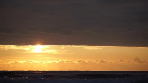 Treimea rasaritului Видео 82647243