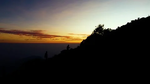 On the trek to Mount Rinjani Vidéo 288837716