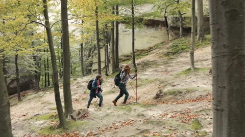 Trekking in Mountains Видео 96310083