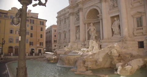 Trevi Fountain empty during lockdown for coronavirus in Rome, Italy 库存影片 134469185
