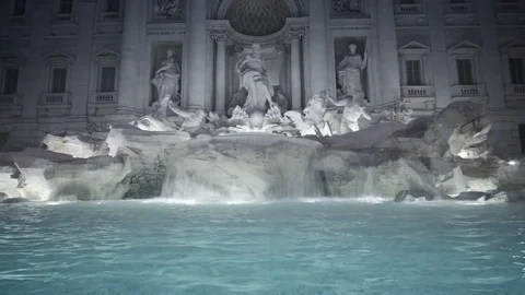 Trevi fountain in Rome Stock-Footage 83434853