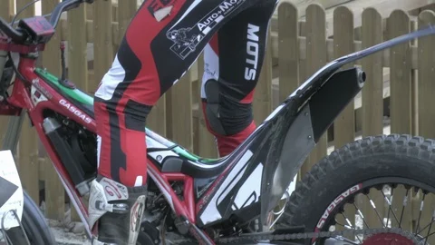 Trials Biker dabs the Obstacle Video stock 120261504