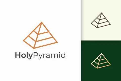 Triangle pyramid logo in simple and modern shape fit for tech company Stockillustratie