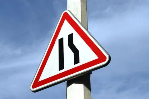 Triangle road sign Stock-Fotos
