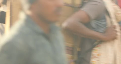 Tribal Workers Drinking Tea Vidéo 326841324