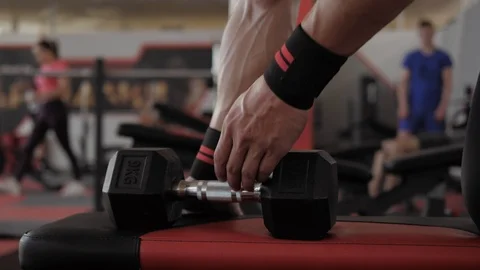 Triceps workout with dumbbell Video stock 118074709