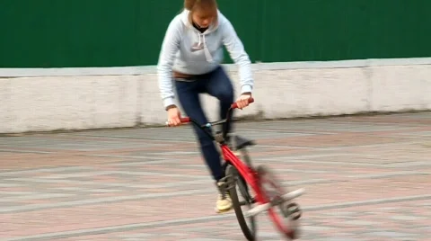 Trick cyclist Stock Footage 737408