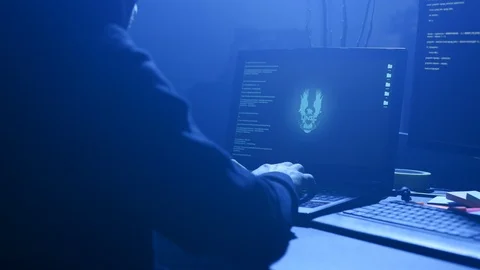 Tricky young man trying to break and infect cyber security server in the office Vídeos de archivo 108824768