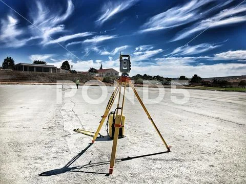 Trimble survey equipment robotic total station theodolite setup on a platform Stock Photos