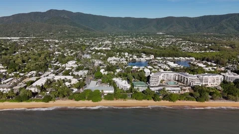 Trinity Beach, Cairns, Queensland: 4K Aerial Drone Footage Featuring Scenic 스톡 동영상 311144405