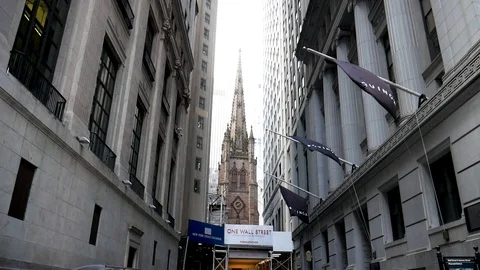 Trinity Church From Empty Dark Windy One Wall Street Coronavirus Lockdown Video stock 128704584