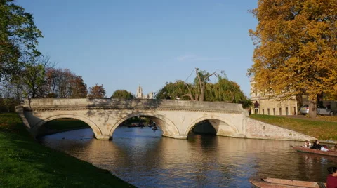 "Trinity College Bridge" "River Cam" Cambridge Stock Footage 56711376