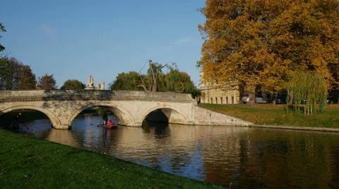 "Trinity College Bridge" "River Cam" Cambridge Stock Footage 56711930