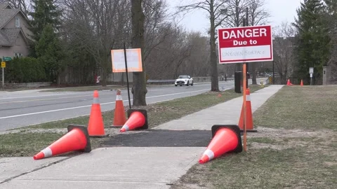 Trip and fall hazard on city street and sidewalk Vidéo 151728474