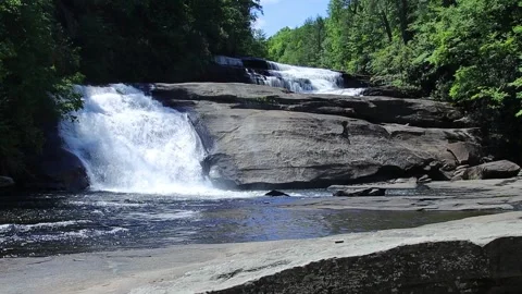 Triple falls waterfall Vídeo Stock 240344017