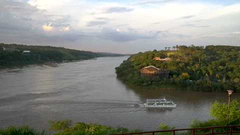 Triple frontier landmark 動画素材 88477302