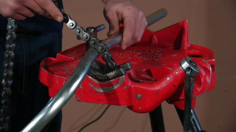 TRIPOD CHAIN VICE 1 Stock-Footage 652038