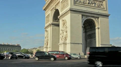 Triumphe Arch in Paris france, champs elysees Stock Footage