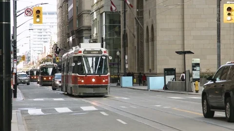 Trolley in Toronto Canada Видео 82246068