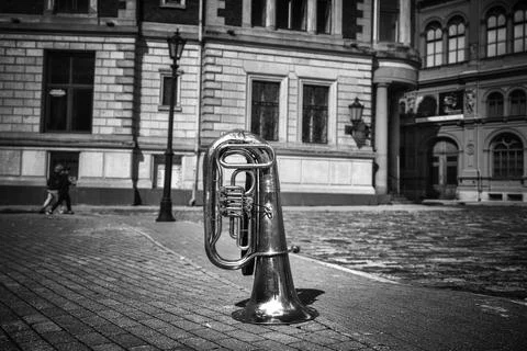 A trombone on the sidewalk Foto stock