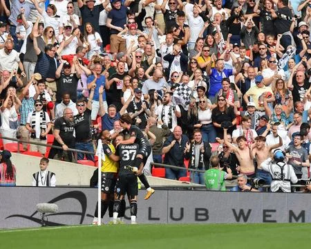 Trophy Final: Bromley 1 Wrexham 0 Stock Photos