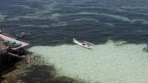 Tropical beach Stock Footage 39975773
