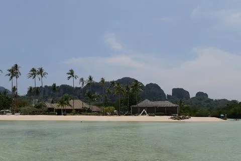 Tropical Beach Landscape on Phi Phi Island Thailand Fotos Stock