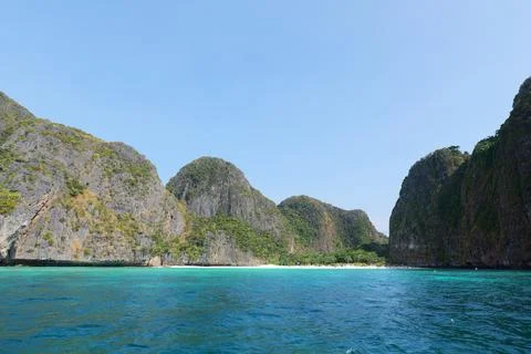 Tropical Beach Landscape on Phi Phi Island Thailand Fotos Stock