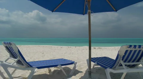 Tropical Beach scene Stock Footage 845033