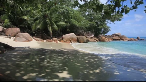 Tropical beach, Seychelles Stock Footage 8577590