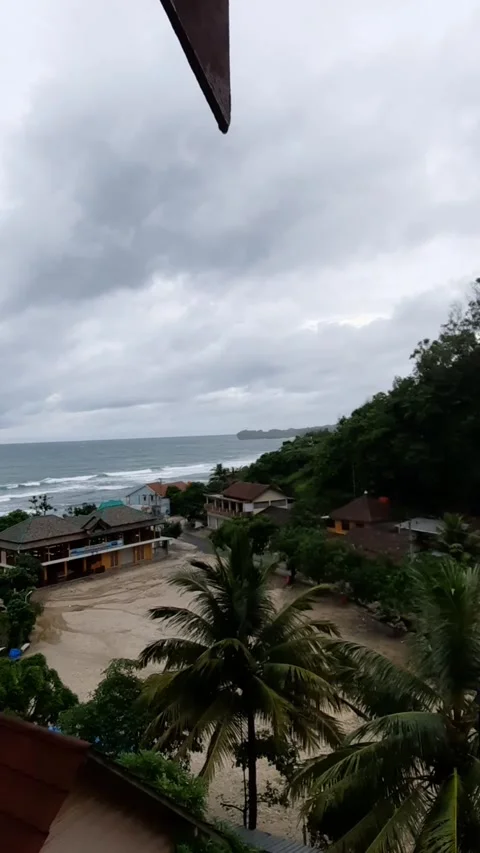 Tropical Beach View from a Balcony Vídeo Stock 331420977