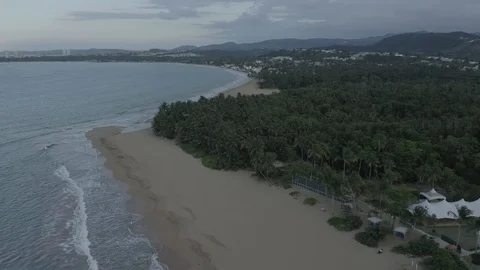 Tropical Beach(DLog Ungraded) Vídeo Stock 106552017