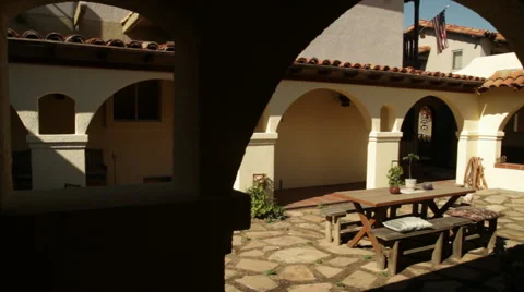 Tropical Courtyard II Video stock 40811486