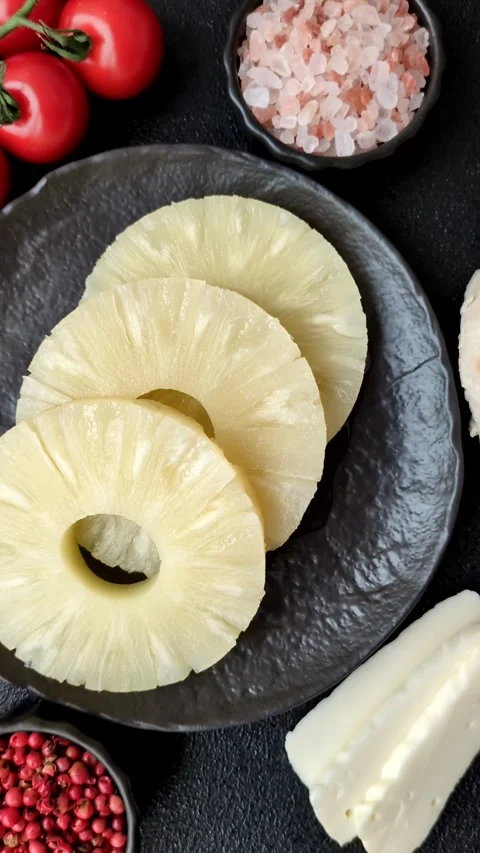 Tropical fruit pineapple in rings or slices tinned sweet 스톡 동영상 306474124