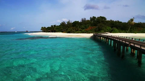 Tropical island 스톡 동영상 42121237