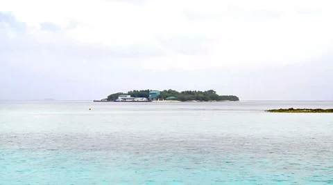 Tropical island in HD Stockbeeldmateriaal 1536071