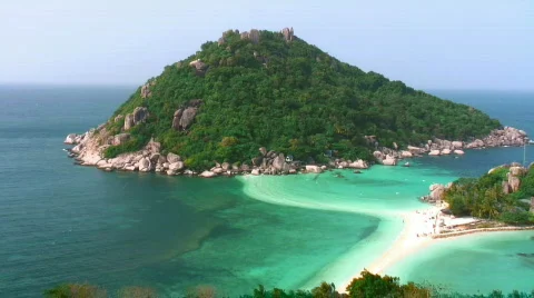 Tropical island (pan) Stock Footage 303632
