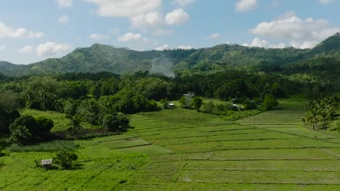 Tropical mountain view in the Philippines. Stock Footage 251123953